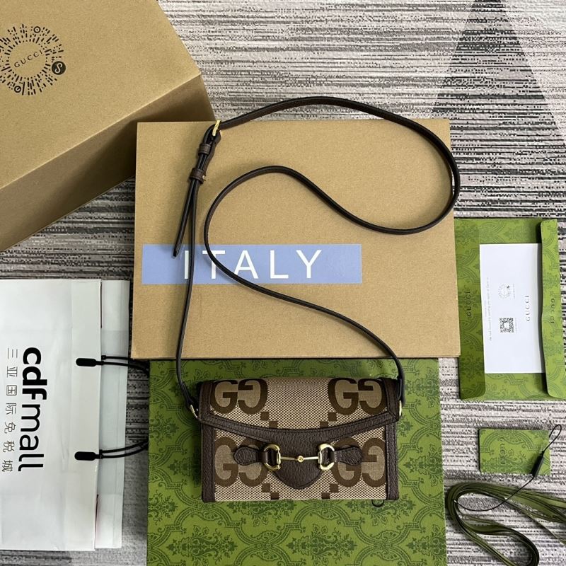 Gvc*1 horsebit bags